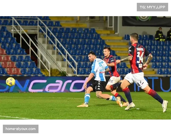 库利巴利盛赞伊瓜因：效力那不勒斯时触球率高达93%，效率惊人